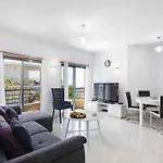 Flat With Pool Marina And Sea View Апартаменты Албуфейра