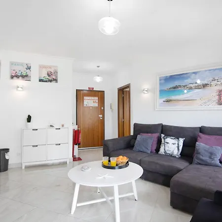 Flat With Pool Marina And Sea View * Αλμπουφέιρα