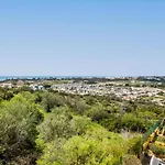 Flat With Pool Marina And Sea View