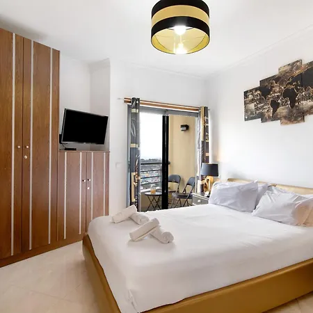 Flat With Pool Marina And Sea View Daire Albufeira