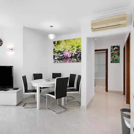 Apartman Flat With Pool Marina And Sea View *