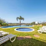 דירה Flat With Pool Marina And Sea View