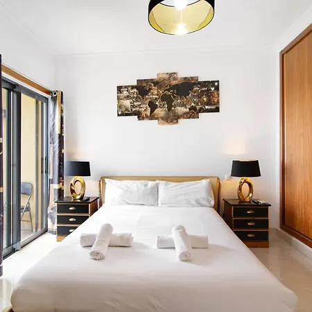 Flat With Pool Marina And Sea View Appartement Albufeira